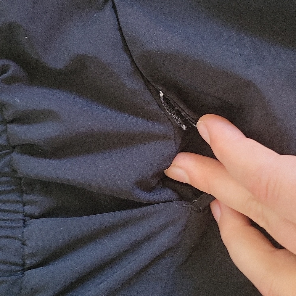 Fabletics Shorts - Picture 7 of 7